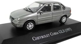 Atlas 1:43 Chevrolet Corsa (Opel) 1997 zilver in blisterverpakking