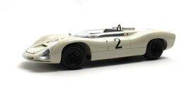 Matrix 1:18 Porsche 910-8 Bergspyder no2 Rolf Stommelen - Winner Alpen-Bergpreis Ro&szlig;feld 04-06-1967