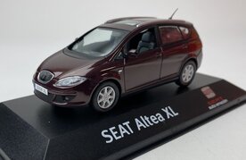Seat Collection 1:43 SEAT Altea XL 2010 bordeaux metallic