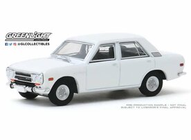 Greenlight 1:64 Datsun 510 4-Door Sedan wit 1972 - Tokyo Torque Series 8