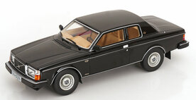 Cult Models 1:18 Volvo 262C Coupe black 1981