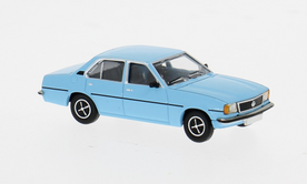 Premium Classixxs 1:87 Opel Ascona B 1975 lichtblauw - in windowbox