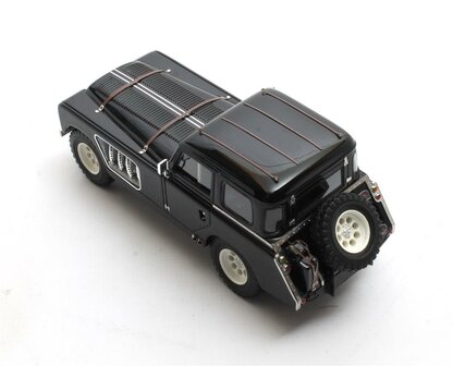 Matrix 1:43 Landrover 109 Bell Aurens longnose gesloten zwart