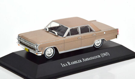 Atlas 1:43 Renault IKA Rambler ambassador 1965 lichtbruin in blisterverpakking