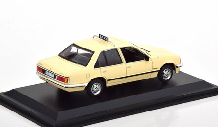 Atlas 1:43 Opel Rekord E 1980 beige &quot;Nuremberg Taxi&quot; in blisterverpakking - Taxi Collection