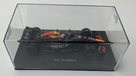 Spark 1:64 Oracle Red Bull Racing RB20 No1 Max Verstappen 2024