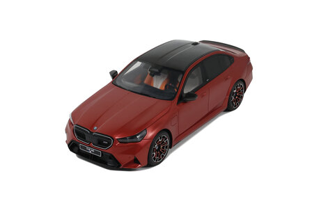 GT Spirit 1:18 BMW M5 Peable Beach orange. Levering 12-2025
