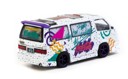 Tarmac 1:64 Toyota Hiace Wagon Custom Coca-Cola Delivery Van - HOBBY64