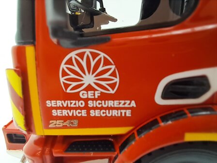Alerte 1:43 Mercedes Benz Antos BAI VSAT 8000S Pompier &quot; Tunnel de Frejus &quot;. Limited 300 pcs