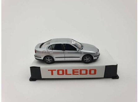 Seat Auto Emocion 1:87 Seat Toledo II, silver