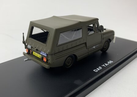 Golden Oldies 1:43 Daf YA-66 Marechaussee legergroen resin model - in QSP verpakking
