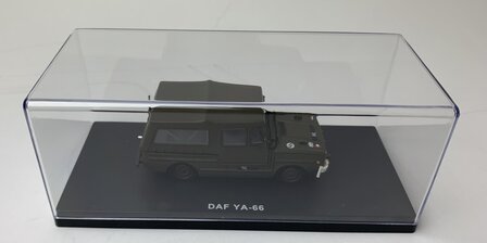 Golden Oldies 1:43 Daf YA-66 Marechaussee legergroen resin model - in QSP verpakking