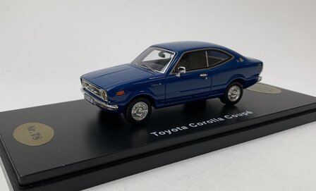 Golden Oldies 1:43 Toyota Corolla Coupe blauw - resin model - Limited 100 pcs