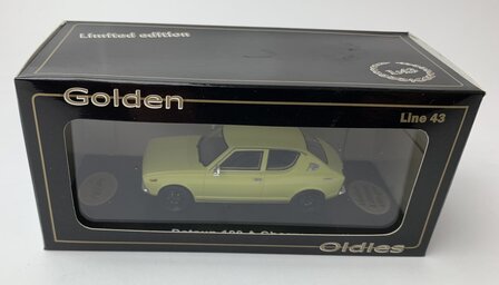 Golden Oldies 1:43 Datsun 100 A Cherry geel resin model - Limited 100 pcs