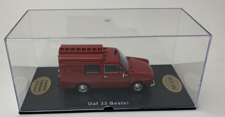 Golden Oldies 1:43 Daf 33 besteld Brandweer met ladder rood - resin model - Limited 150 pcs