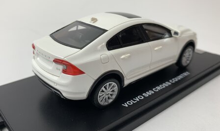 Scale Master 1:43  Volvo S60 Cross Country wit - resin model