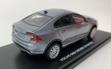 Scale Master 1:43  Volvo S60 Cross Country grijs - resin model