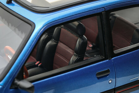 Otto Mobile 1:18 Peugeot 205 1.9 GTI Le Mans Miami Blue 1991. Levering 09-2025