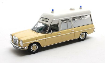 Matrix 1:43 Mercedes Benz V114 Visser ambulance Westerbaan Dedemsvaart &#039;68-&#039;73. Verwacht Q3