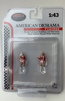 American Diorama 1:43 Race Day Metal Figure set no 6 - set 2 figuren, excl. auto