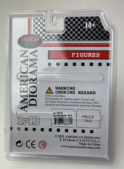 American Diorama 1:43 Race Day Metal Figure set no 6 - set 2 figuren, excl. auto