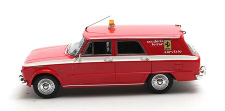 Matrix 1:43 Alfa Romeo Giulia 105 Promiscus by Colli scuderia Ferrari rood &#039;62-&#039;74. Verwacht eind 09-2025