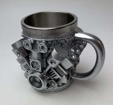 Mok V8 