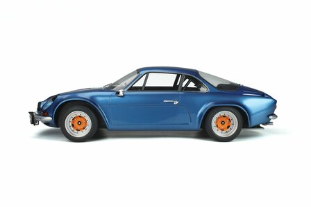 GT Spirit 1:8 Renault - Alpine A110 1800 Groupe 4 blue 1973 incl showcase. Levvering 02-2026