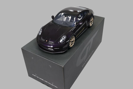 GT Spirit 1:12 Porsche 911 [992] GT3 Touring Purple 2021. Levering 02-2026