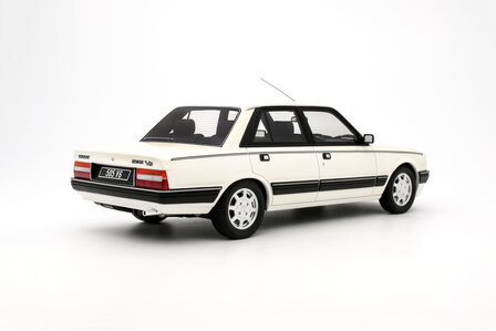 Otto Mobile 1:18 Peugeot 505 V6 Blance Meije 1989 wit