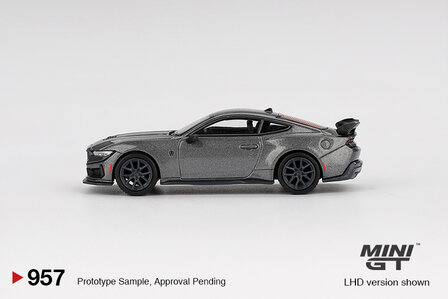 Mini GT 1:64 Ford Mustang Dark Horse 2024 Carbonized Gray. Verwacht