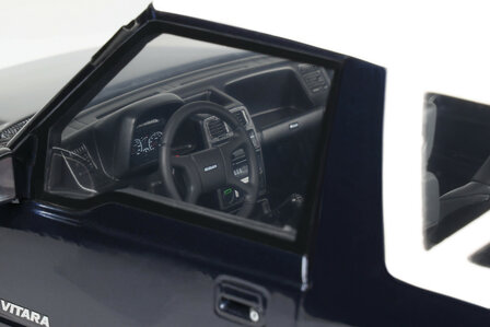 Otto Mobile 1:18 Suzuki Vitara Cabrio JLX Deep Blue Pearl Metallic 1994. Levering 09-2025