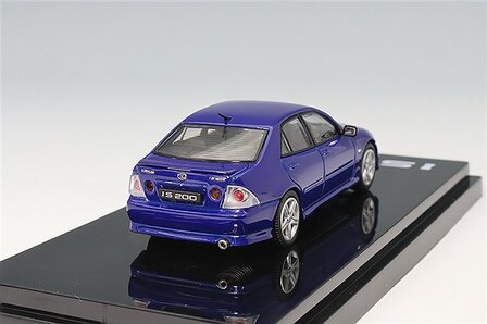 Hobby Japan 1:64 Lexus IS 200 (E10), blue 1999
