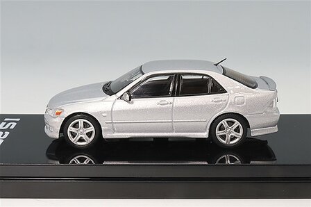 Hobby Japan 1:64 Lexus IS 200 (E10), silver 1999