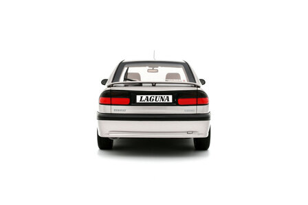 Otto Mobile 1:18 Renault Laguna V6 3.0 Baccara Gris Opale 1996. Levering 12-2025