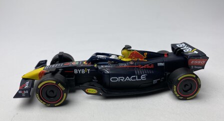 Carrera 1:43 Red Bull Racing RB18 No1 Max Verstappen, Diecast pull back