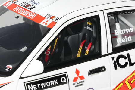 Otto Mobile 1:18 Mitsubishi Carisma GT - No 2 r. Burns  Gr. A RAC RALLY 1997. Verwacht eind week 44