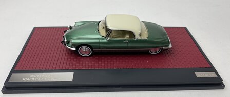 Matrix 1:43 Citroen DS21 Grand Palais Coupe groen metallic