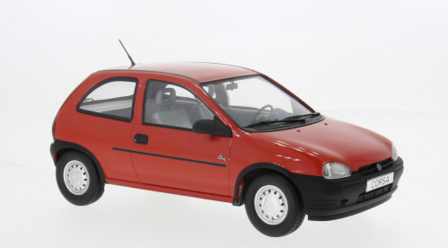 MCG 1:18 opel Corsa B  red verwacht binnen kort