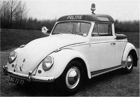 Matrix 1:43 Volkswagen Beetle kuip coach politie Den Haag open 1958. verwacht Q1 2026