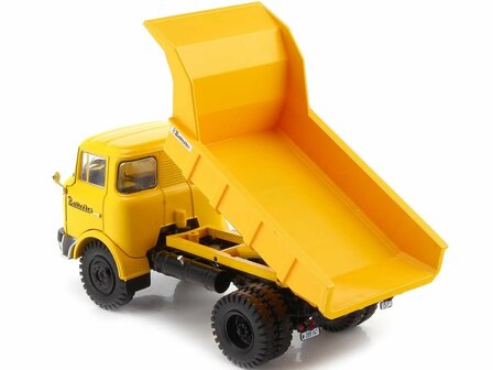 Atlas 1:43 Barreiros Puma 1961 kiper geel