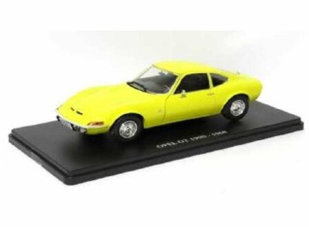 Atlas 1:24 Opel GT 1900 - 1968 geel