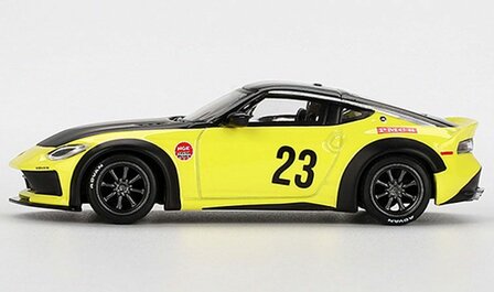 Mini GT 1:64 Nissan Z LB - Nation Works mo 23 Ikazuchi 2024 geel LHD