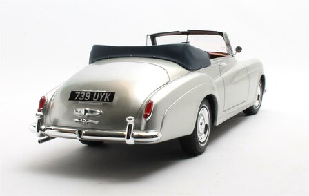 Cult Models 1:18 Rolls Royce Silver Cloud DHC Shell grey 60-62