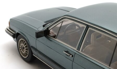 Cult Models 1:18 Audi 200 5T typ 43 blue metallic 80-82