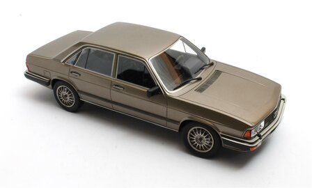 Cult Models 1:18 Audi 200 5T typ 43 gold metallic 80-82