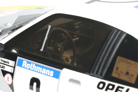 Otto Mobile 1:18 Set Opel Manta Gr.B and a Chevrolet G30 Van met trailer - Rallye Pack Opel Tour de Corse 1984