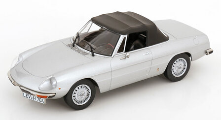 Norev 1:18 Alfa Romeo 2000 Spider 1973 Silvergrey metallic