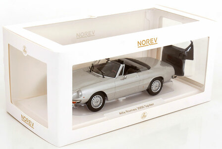 Norev 1:18 Alfa Romeo 2000 Spider 1973 Silvergrey metallic