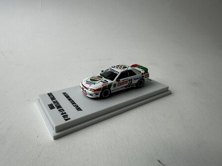 Kyosho 1:64 Castrol ( Nissan ) Skyline GT-R Gr.A 1990 No 23 with LED incl vitrine